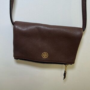 Perfect for Fall!! Brown Tory Burch Crossbody!